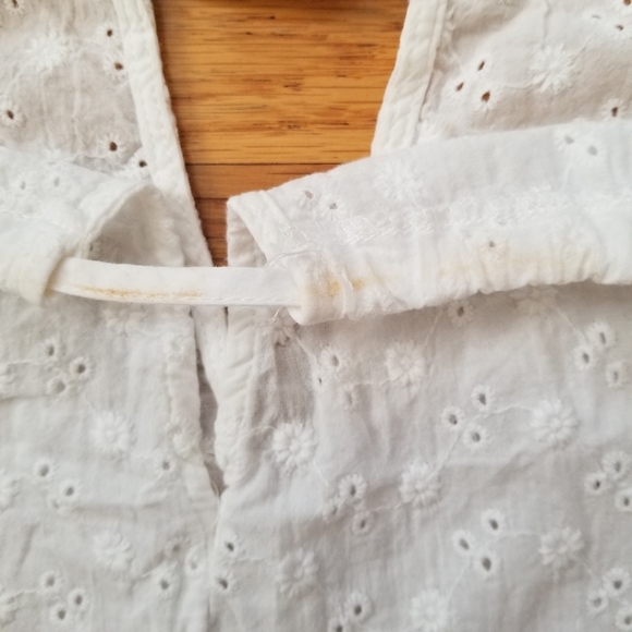 Eyelet Ruffle Halter - Size Medium - Picture 8 of 12